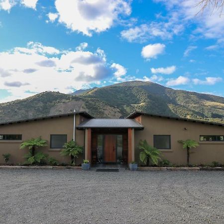 Glencree Luxury Chalets Kaikoura Exterior photo